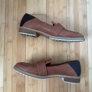 Tom’s Leather Loafers